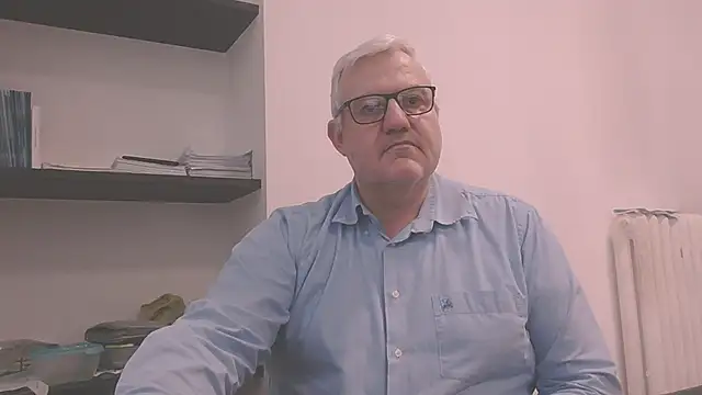 Snapshot of Diegoriv71 chatting on February 2026 03:08:02 PM Diegoriv71 online show from February 2026 03:08:02 PM