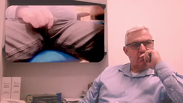 Snapshot of Diegoriv71 chatting on February 2026 09:38:01 AM Diegoriv71 online show from February 2026 09:38:01 AM