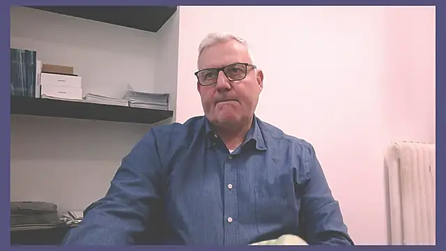Snapshot of Diegoriv71 chatting on April 2026 11:02:01 AM Diegoriv71 online show from April 2026 11:02:01 AM