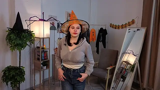 Snapshot of DevonaBedard chatting on October 2025 11:44:02 AM DevonaBedard online show from October 2025 11:44:02 AM