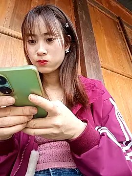 Em xinh01 online show from March 2026 04:39:02 AM