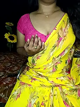 shreyareddy99 online show from February 2026 01:42:02 AM