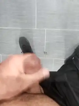 Snapshot of centro6891 chatting on February 2026 04:40:01 PM centro6891 online show from February 2026 04:40:01 PM