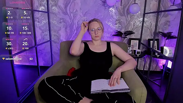 Liana Ln online show from November 2025 03:43:02 AM