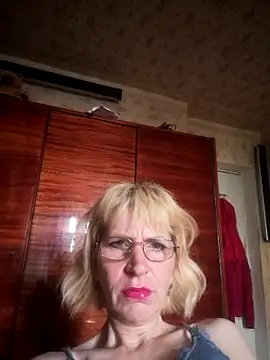 Snapshot of Georgette466 chatting on June 2026 04:10:02 AM Georgette466 online show from June 2026 04:10:02 AM