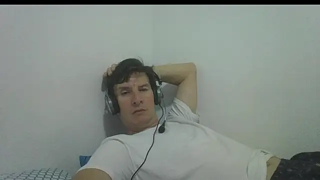 carliesexyman online show from November 2025 12:57:02 AM