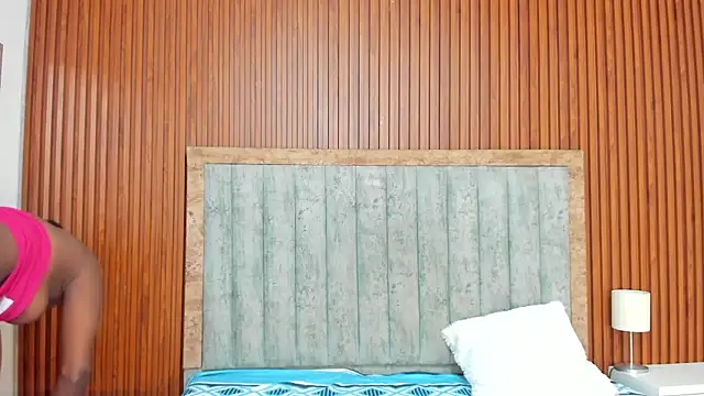 Snapshot of Katrina_London chatting on December 2025 07:53:02 PM Katrina London online show from December 2025 07:53:02 PM