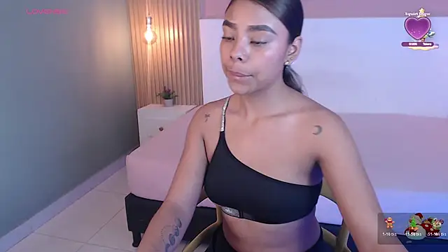 SoffiaDams2 online show from November 2025 11:43:02 AM