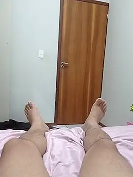 marceneirovip online show from December 2025 06:04:02 PM