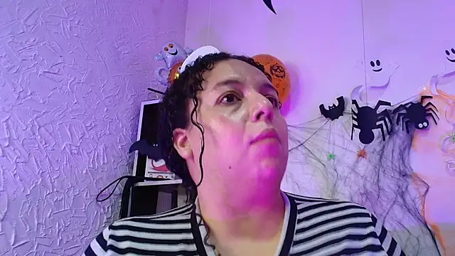 Snapshot of Natasha_Amber chatting on October 2025 12:39:02 PM Natasha Amber online show from October 2025 12:39:02 PM