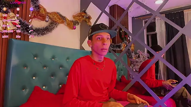 Max Steell online show from December 2025 11:31:02 PM