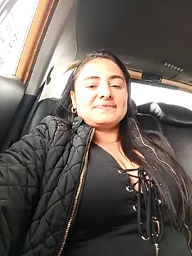 Snapshot of solandrea chatting on November 2025 08:20:02 PM solandrea online show from November 2025 08:20:02 PM