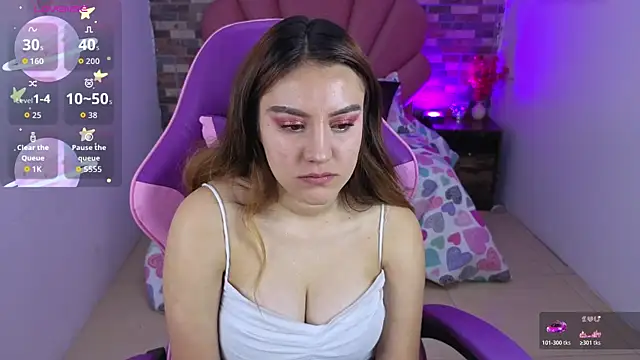 Adrimaretti online show from October 2025 01:56:02 PM