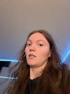 stonerbaby online show from November 2025 01:39:02 AM