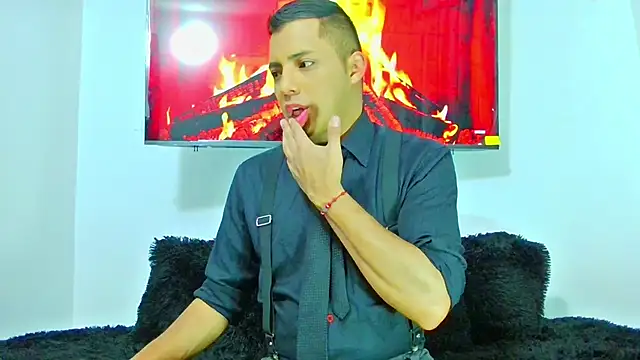 Mike Fetiche online show from November 2025 03:16:02 AM