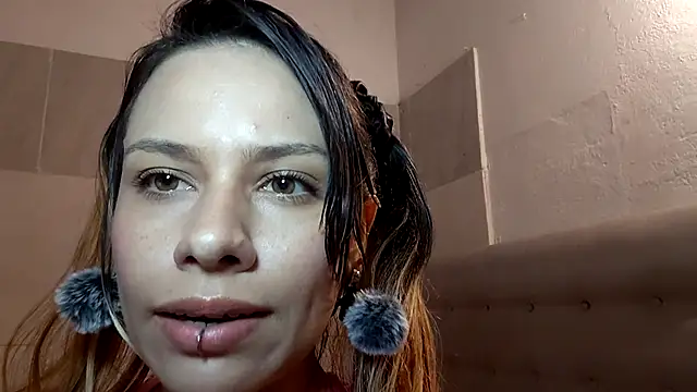 Snapshot of Hairy_ptt chatting on November 2025 03:01:02 PM Hairy ptt online show from November 2025 03:01:02 PM