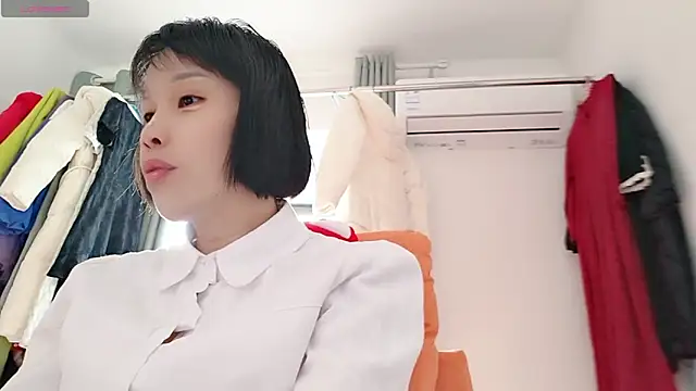 Yan61 online show from December 2025 02:40:01 AM