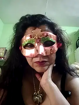 Snapshot of LOVE__RANI chatting on November 2025 07:58:02 PM LOVE RANI online show from November 2025 07:58:02 PM