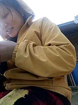 yoyo-mi online show from January 2026 03:21:02 AM