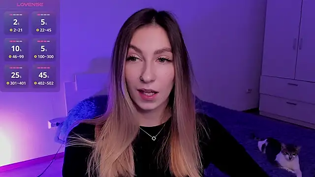 Alexis Winx online show from November 2025 07:50:02 PM