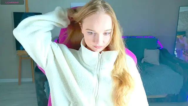 Shawty Mia online show from December 2025 02:04:02 PM