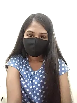 Green LaDY66 online show from November 2025 05:06:01 AM