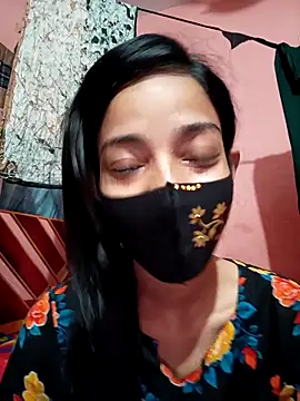 Green LaDY66 online show from May 2026 09:14:01 AM