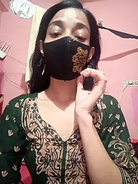 Green LaDY66 online show from May 2026 05:31:01 PM