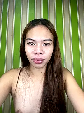 kierra fox online show from December 2025 05:54:02 PM