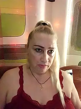 Esenia505 online show from December 2025 05:41:01 PM