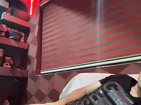 Bbydaddy 0 online show from December 2025 01:11:01 AM