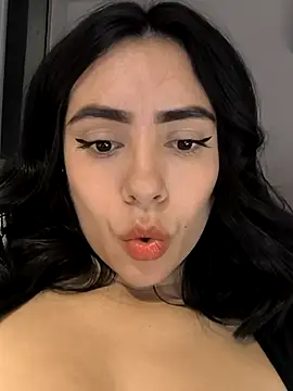 Sara-215 online show from January 2026 06:28:02 AM