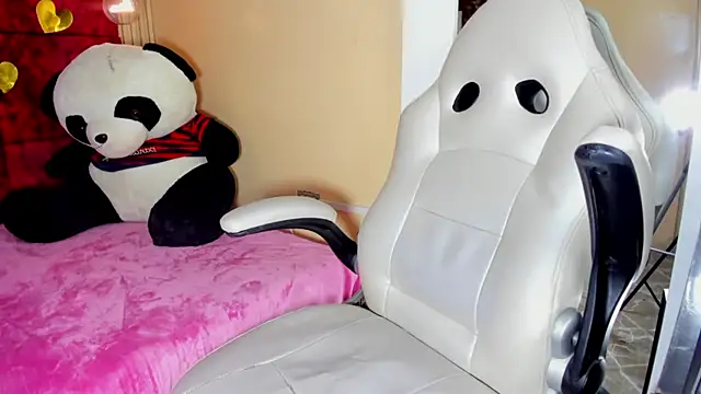 ChanellBrad online show from February 2026 01:45:02 PM