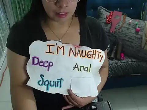 Alanafire online show from November 2025 02:40:02 PM