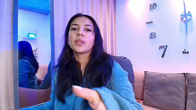 KamyGlam online show from January 2026 08:02:02 PM