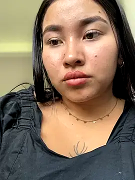 Vickybon online show from December 2025 05:06:02 PM