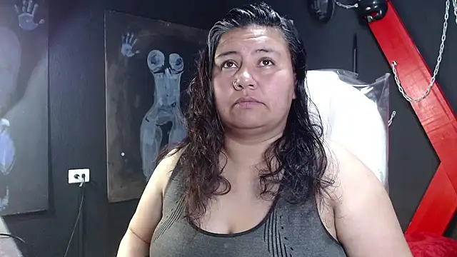 serenamystsh online show from October 2025 08:20:01 PM