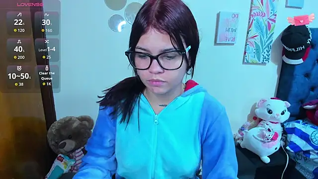 Emma boo online show from November 2025 12:39:02 PM