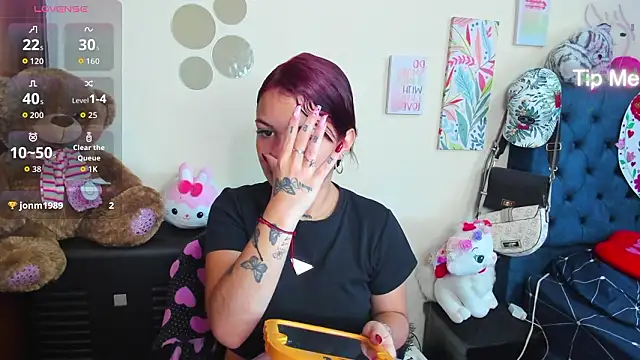 Emma boo online show from February 2026 03:05:02 PM