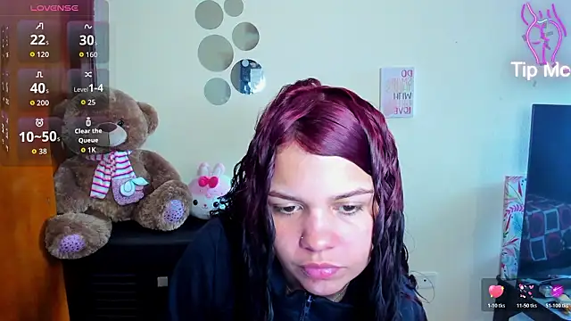 Emma boo online show from February 2026 06:37:01 PM