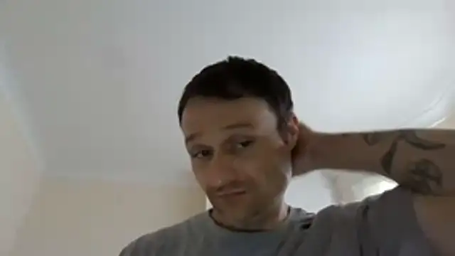 Caliguy36 online show from April 2026 12:28:02 PM