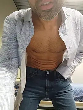 panco pillo online show from November 2025 05:45:01 PM