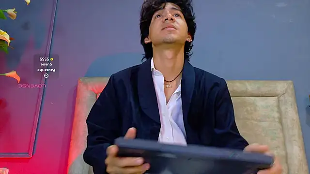 Snapshot of kane_del_toro chatting on December 2025 01:43:02 AM kane del toro online show from December 2025 01:43:02 AM