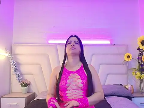 lissa Whitte online show from November 2025 01:12:02 PM