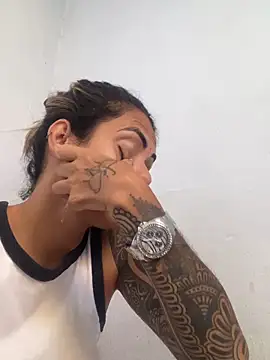 sabrinaneves online show from March 2026 12:11:01 PM