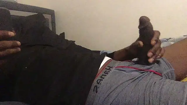 Trini2600 online show from February 2026 12:56:01 PM