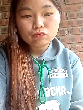 Snapshot of matbiec- chatting on November 2025 02:21:01 AM matbiec- online show from November 2025 02:21:01 AM