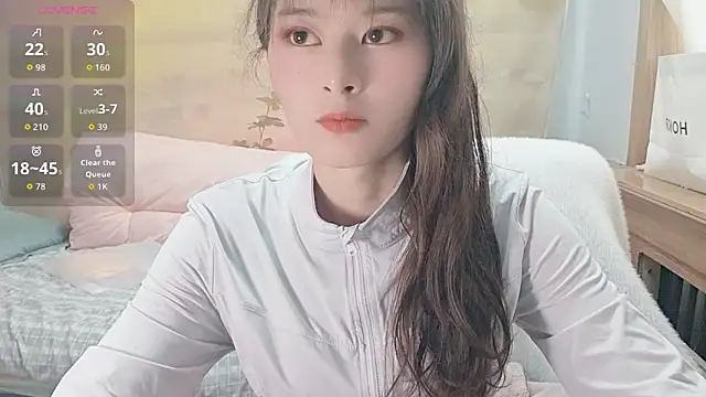 MsTipsy  online show from April 2026 09:45:01 AM