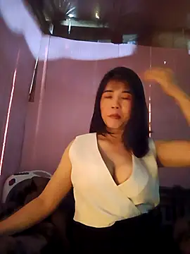 Snapshot of Nahata-suki chatting on December 2025 05:06:02 AM Nahata-suki online show from December 2025 05:06:02 AM