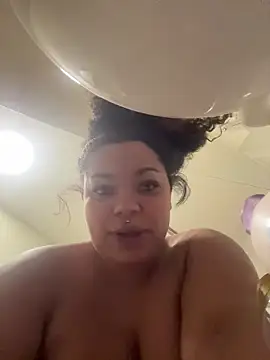 kennedylorel online show from November 2025 08:18:01 PM